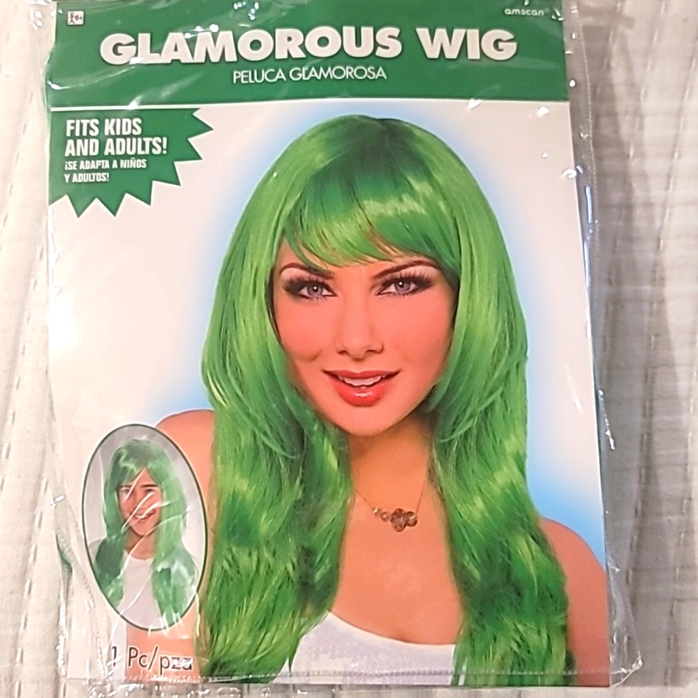Glam wig